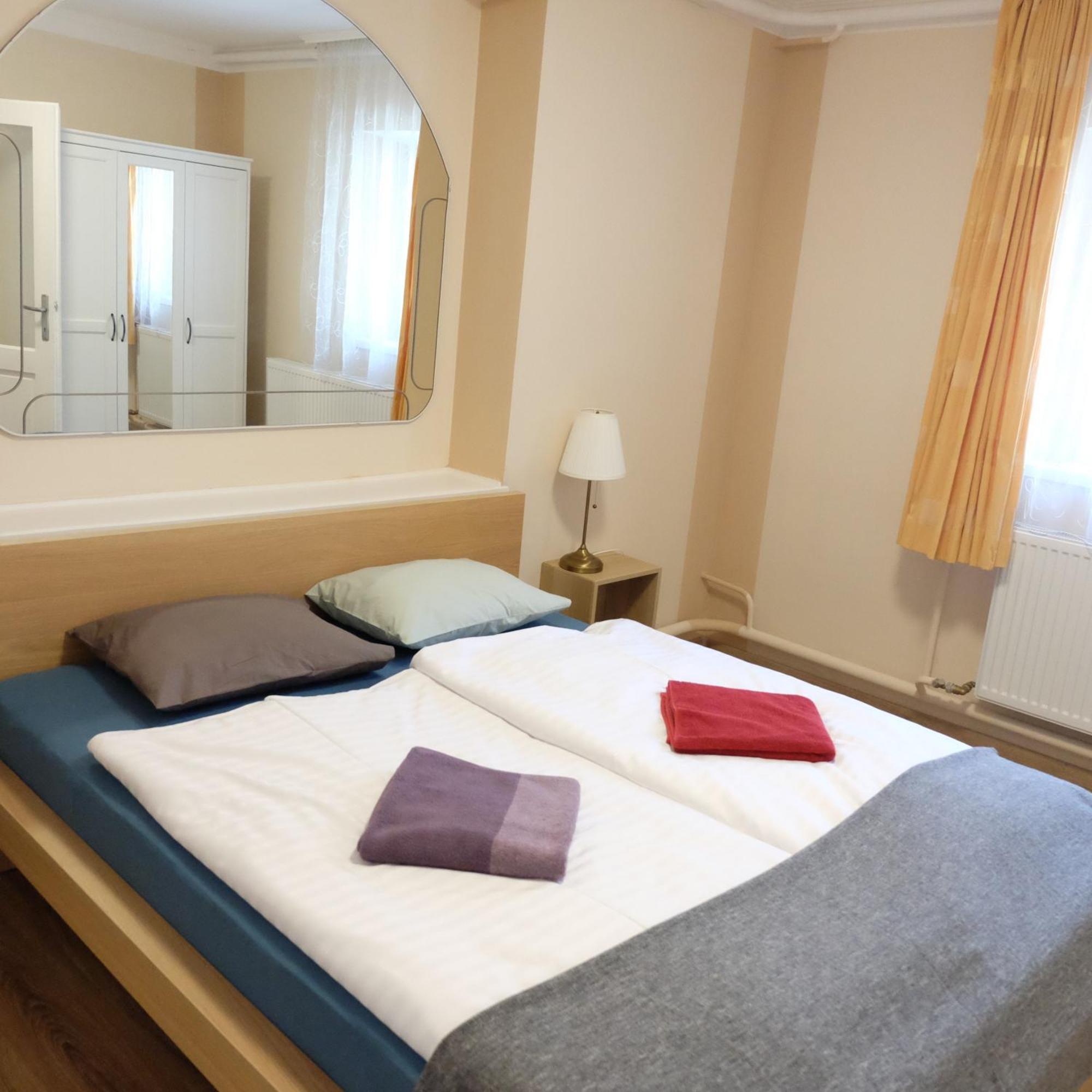Petoefi Vendeghaz Hotell Eger Eksteriør bilde